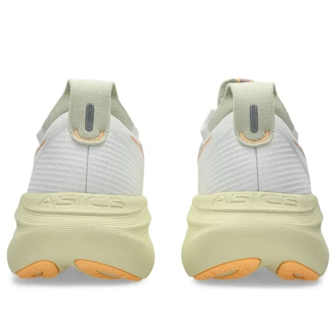 Gel-Nimbus 27 Wide „White Fawn”