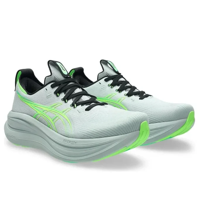 Gel-Nimbus 28 „Cold Moss Illuminate Green”