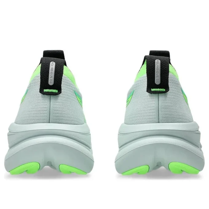 Gel-Nimbus 28 „Cold Moss Illuminate Green”