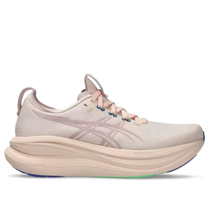 Gel-Nimbus 28 D Wide „Pearl Pink Morganite”