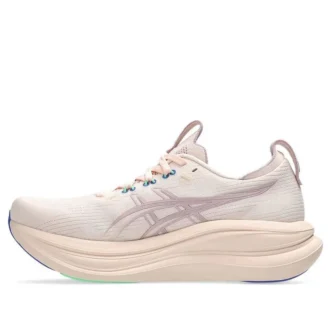 Gel-Nimbus 28 „Pearl Pink Morganite”