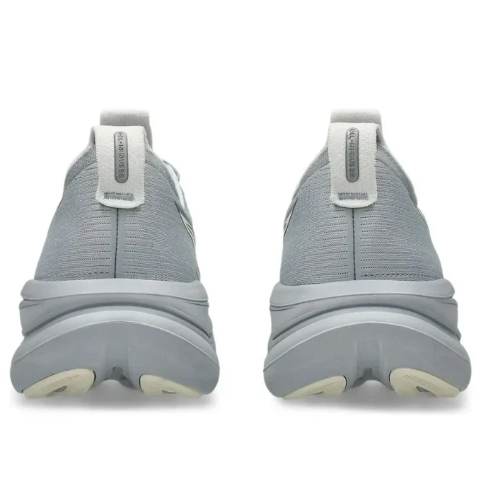 Gel-Nimbus 28 „Piedmont Grey Cream”