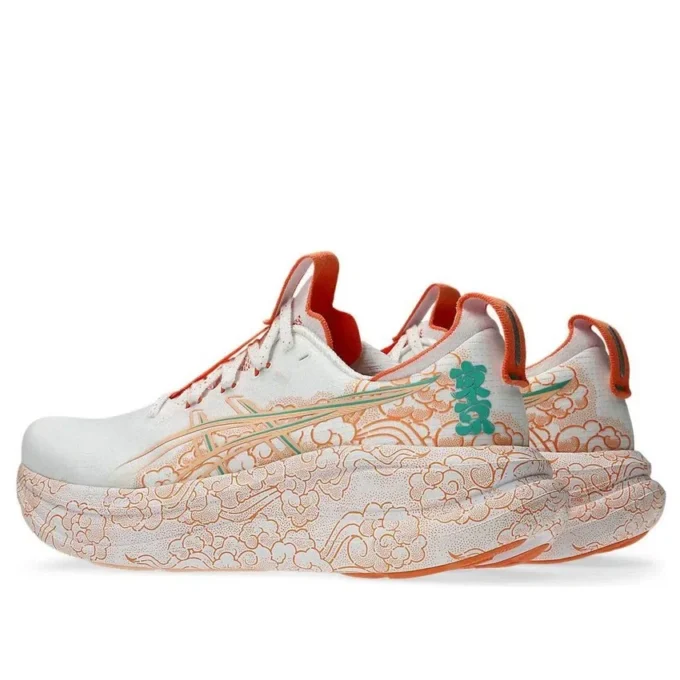 Gel-Nimbus 28 Tokyo „White Apricot Crush”