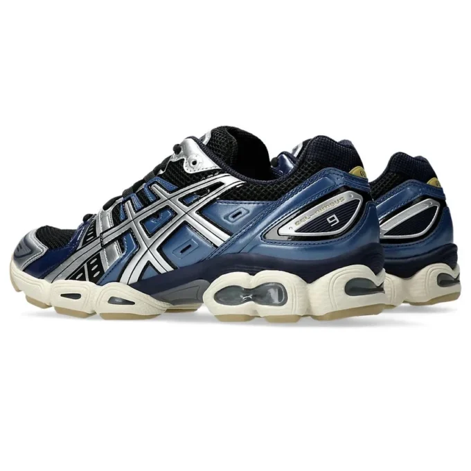 Gel-Nimbus 9 „Black Pure Silver Blue”