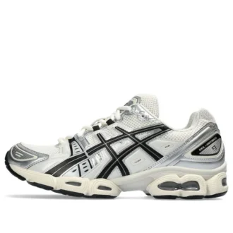 Gel-Nimbus 9 „Cream Black”