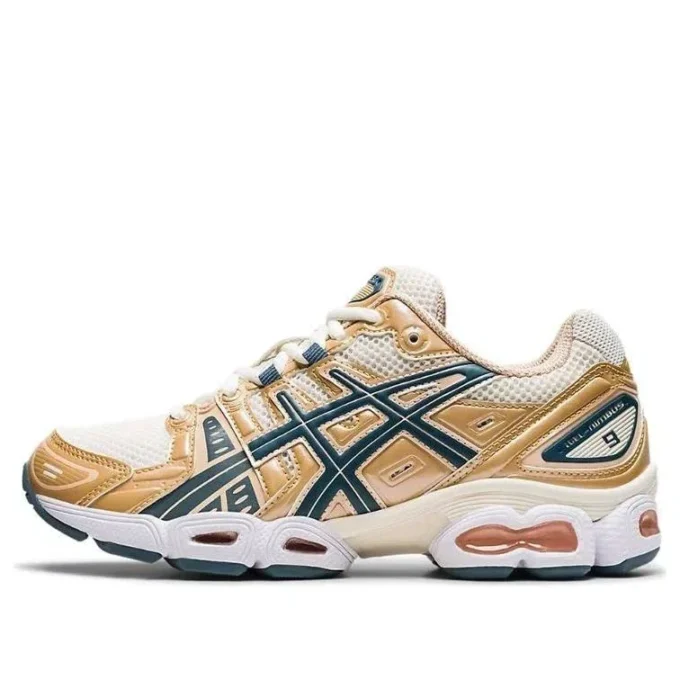 Gel-Nimbus 9 „Cream Ironclad”