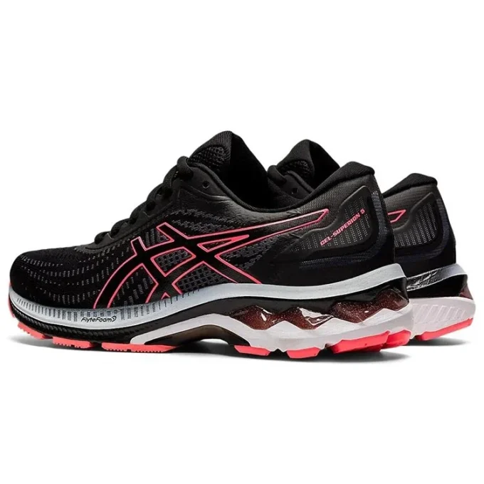 GEL Superion 5 „Negru-Coral aprins”