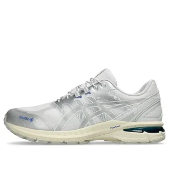 GEL-Terrain Gore-Tex „Alb Argint Pur”