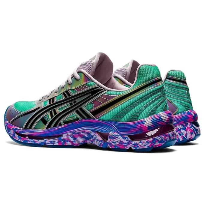 Luisaviaroma x GEL Kyrios „Iridescent”