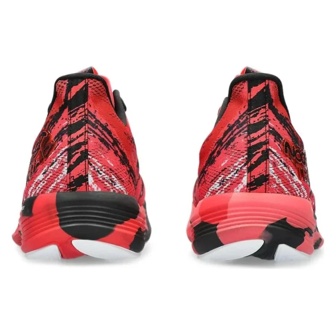 Noosa Tri 15 „Avant Garde – Electric Red”