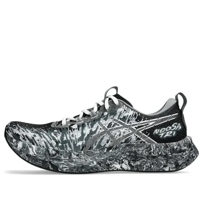 Noosa Tri 16 „Black White Marbled”