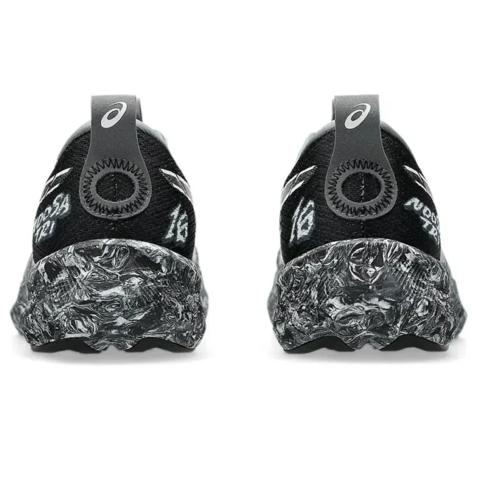 Noosa Tri 16 „Black White Marbled”