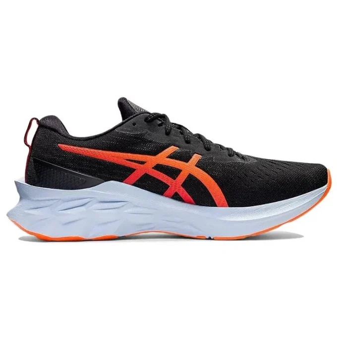 Novablast 2 „Black Orange”