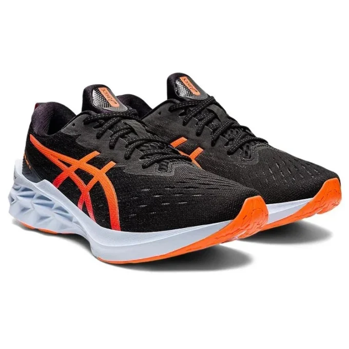 Novablast 2 „Black Orange”