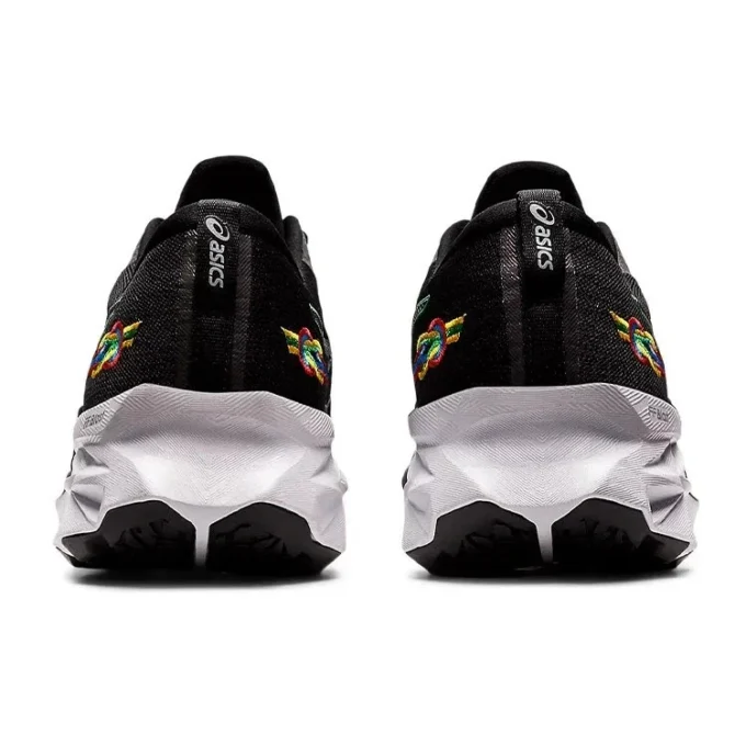 Novablast 2 „Black Rainbow”