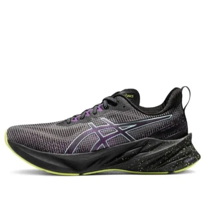Novablast 3 LE „Black Cyber Grape”