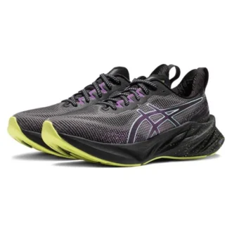Novablast 3 LE „Black Cyber Grape”