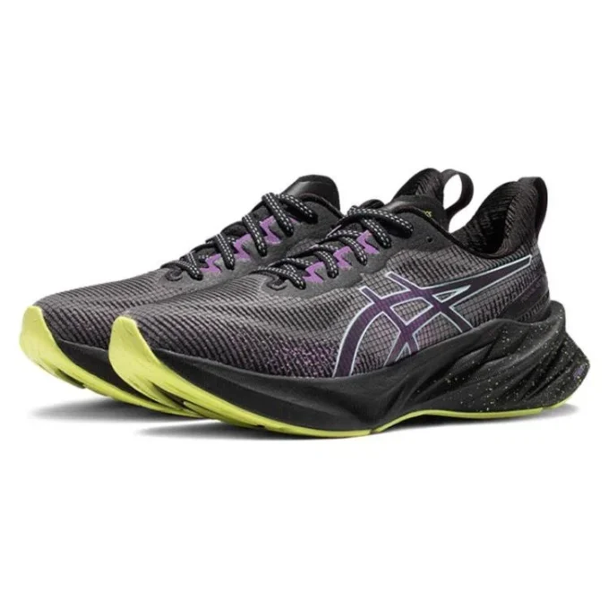 Novablast 3 LE „Black Cyber Grape”