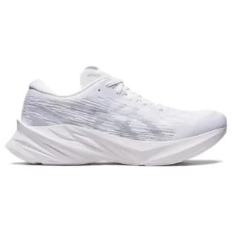Novablast 3 „White Piedmont Grey”