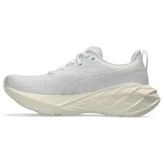 Novablast 4 „Alb crem”