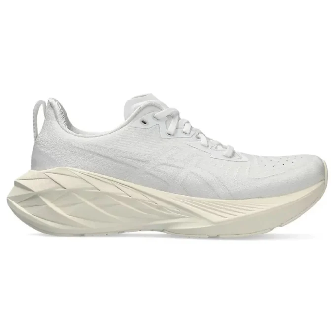 Novablast 4 „Alb crem”