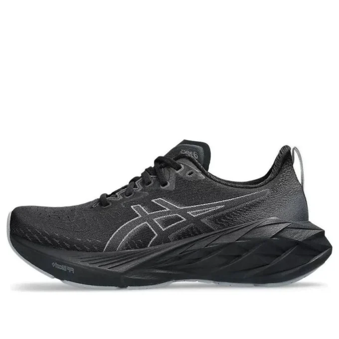 Novablast 4 „Black Graphite Grey”