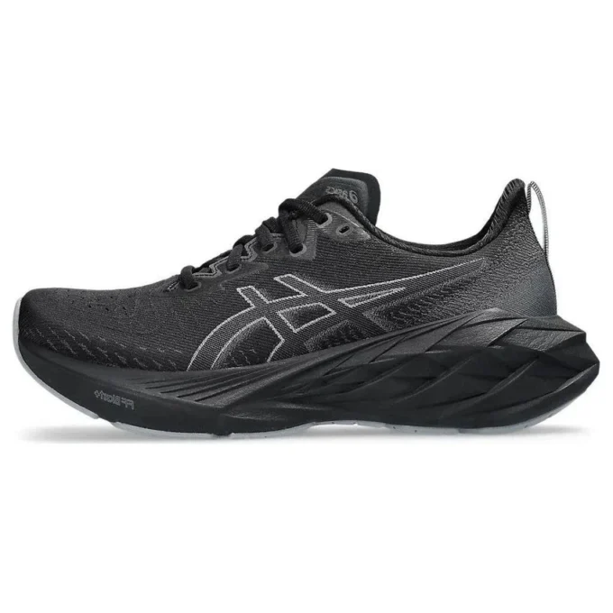 Novablast 4 „Black Graphite Grey”