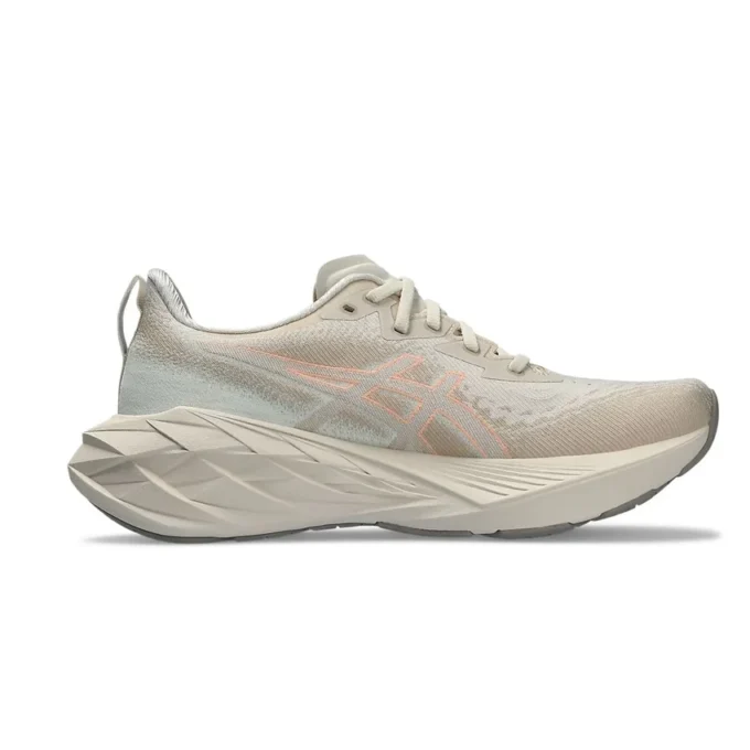 Novablast 4 D „Oatmeal Moonrock”
