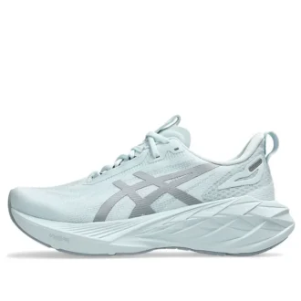 Novablast 4 LE „Cool Grey”