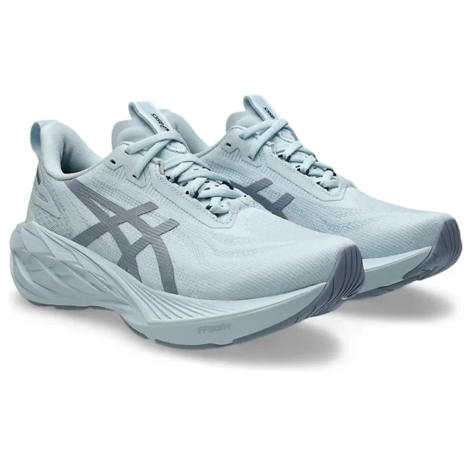 Novablast 4 LE „Cool Grey”