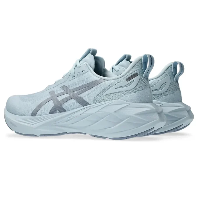 Novablast 4 LE „Cool Grey”