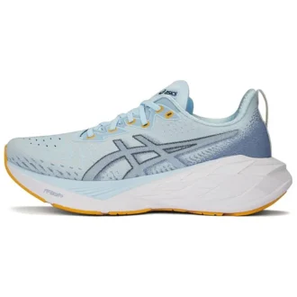 Novablast 4 „Light Blue Navy”
