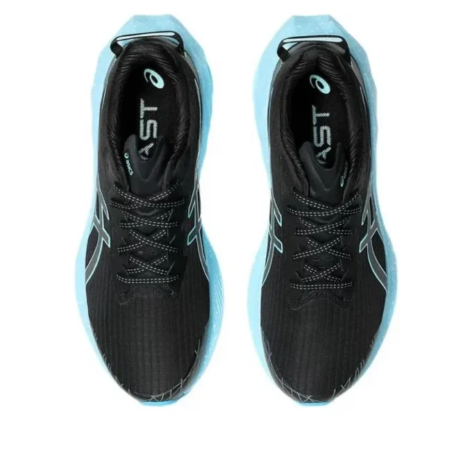 Novablast 4 „Lite Show Bright Cyan”