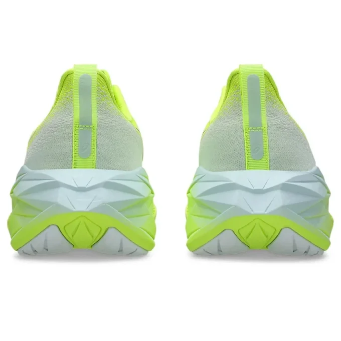 Novablast 4 „Safety Yellow Cool Grey”