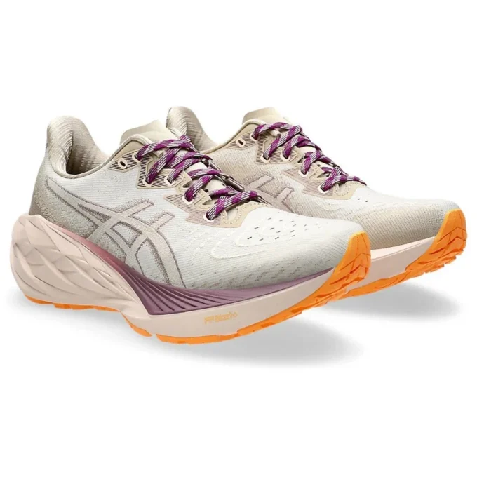 Novablast 4 TR „Pearl Pink”