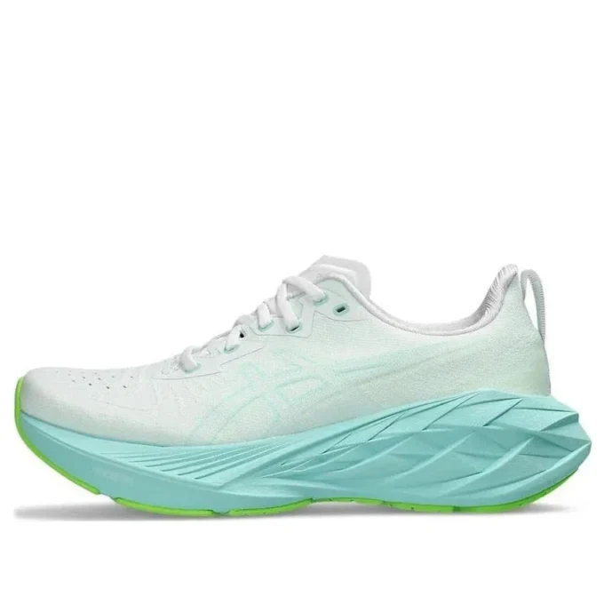 Novablast 4 „White Illuminate Mint”
