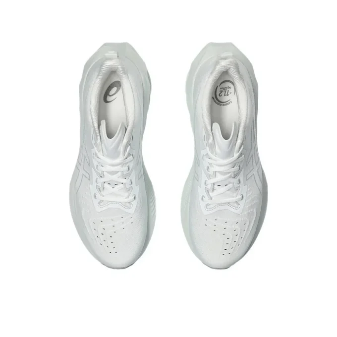 Novablast 4 „White Pale Mint”