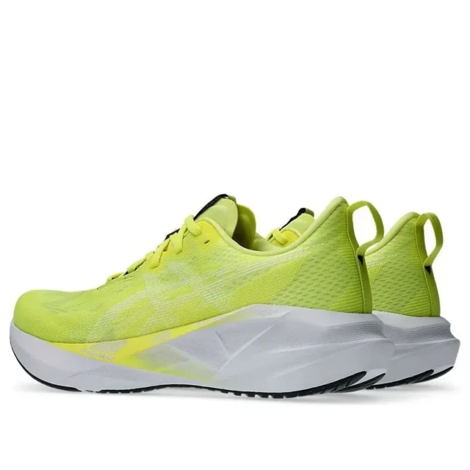 Novablast 5 „Citron White”