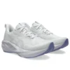 Novablast 5 D Wide „White Lilac Hint”
