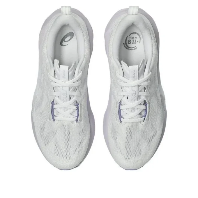 Novablast 5 D Wide „White Lilac Hint”