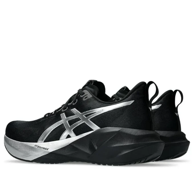 Novablast 5 Platinum „Platinum Black”