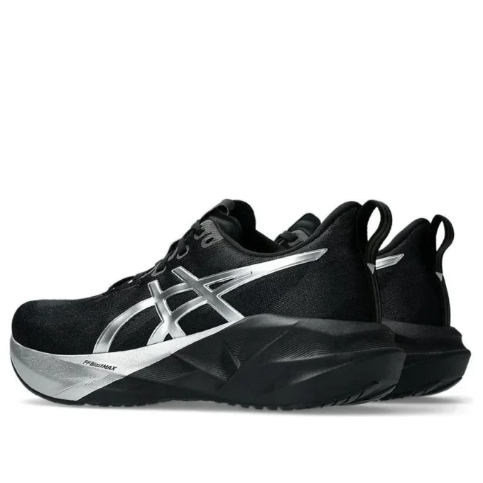 Novablast 5 Platinum „Platinum Black”