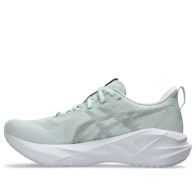 Novablast 5 „Pure Aqua Seal Grey”