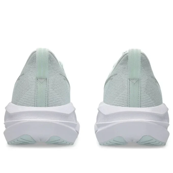 Novablast 5 „Pure Aqua Seal Grey”