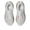 Novablast 5 „White Fawn”