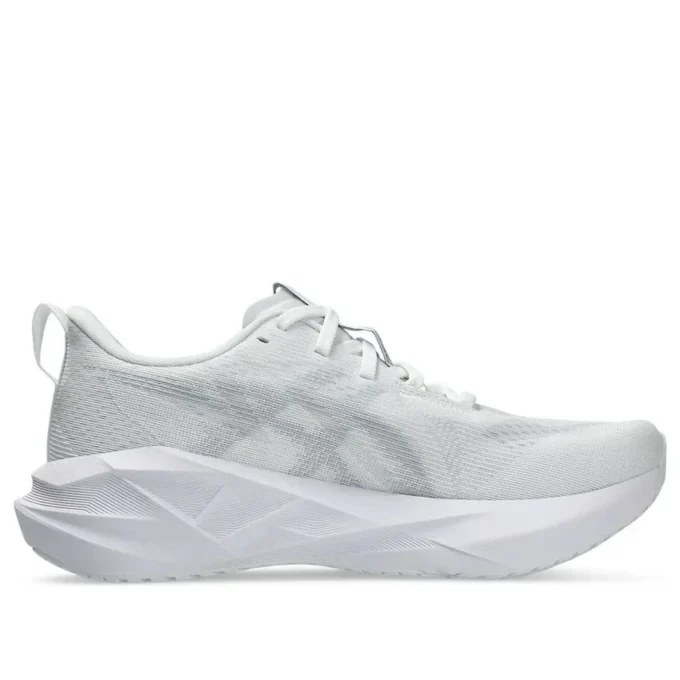 Novablast 5 „White Piedmont Grey”