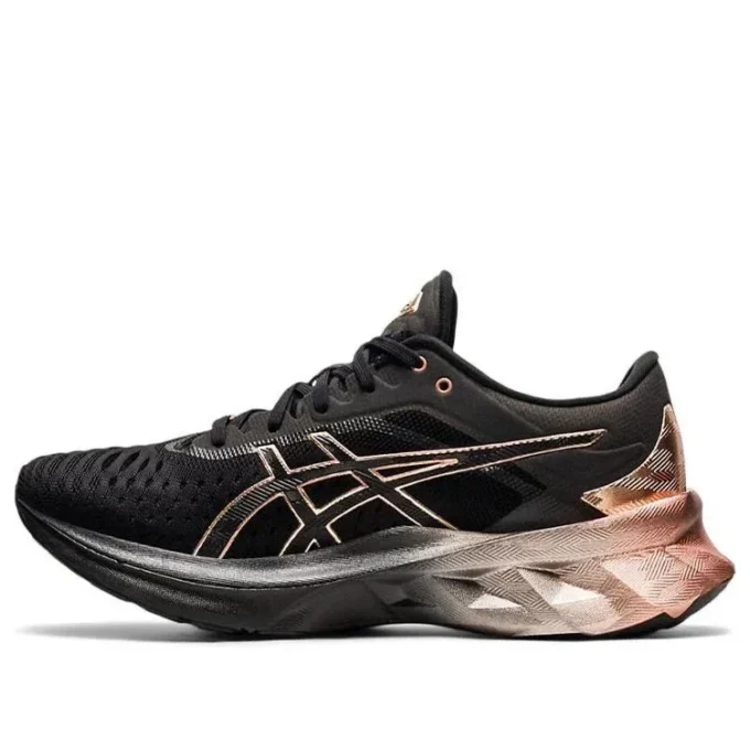 Novablast „Black Rose Gold”