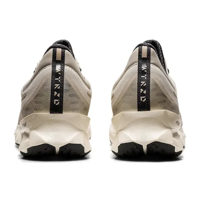 Novablast „Smoke Grey”