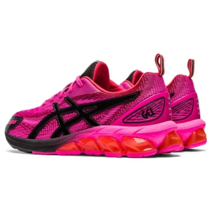 P.E Nation x Gel-Quantum 180 7 „Pink Glow Black”