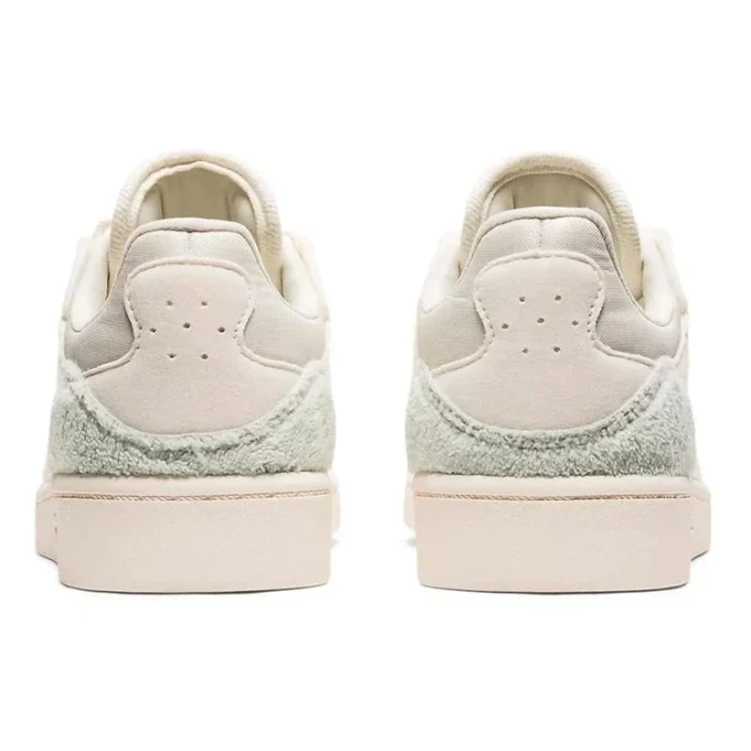 Skycourt „Cream Lichen Rock”